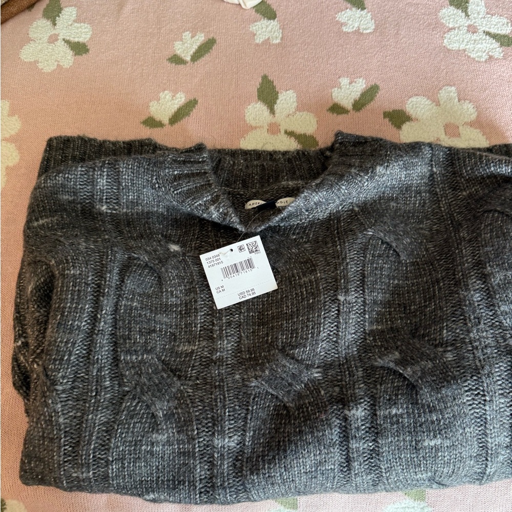AE So Soft Gray Cable Knit Sweater